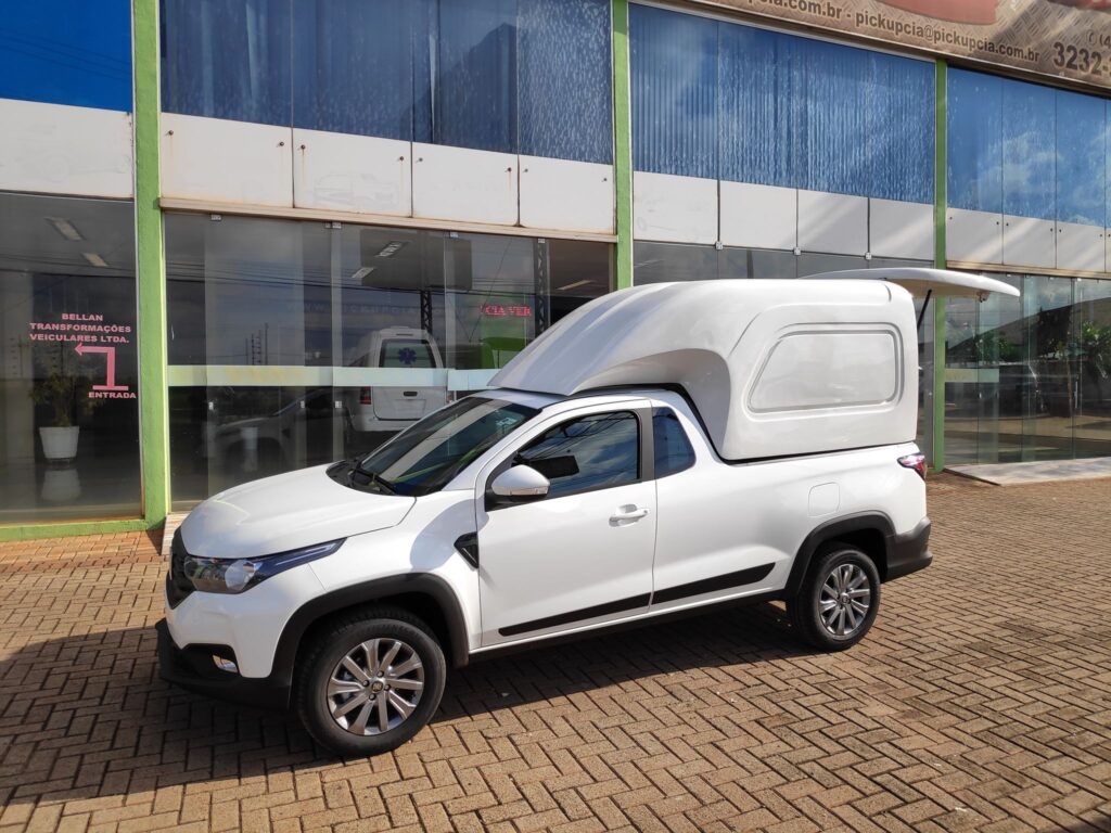 Capota de Fibra para Fiat Strada modelo carga alta.